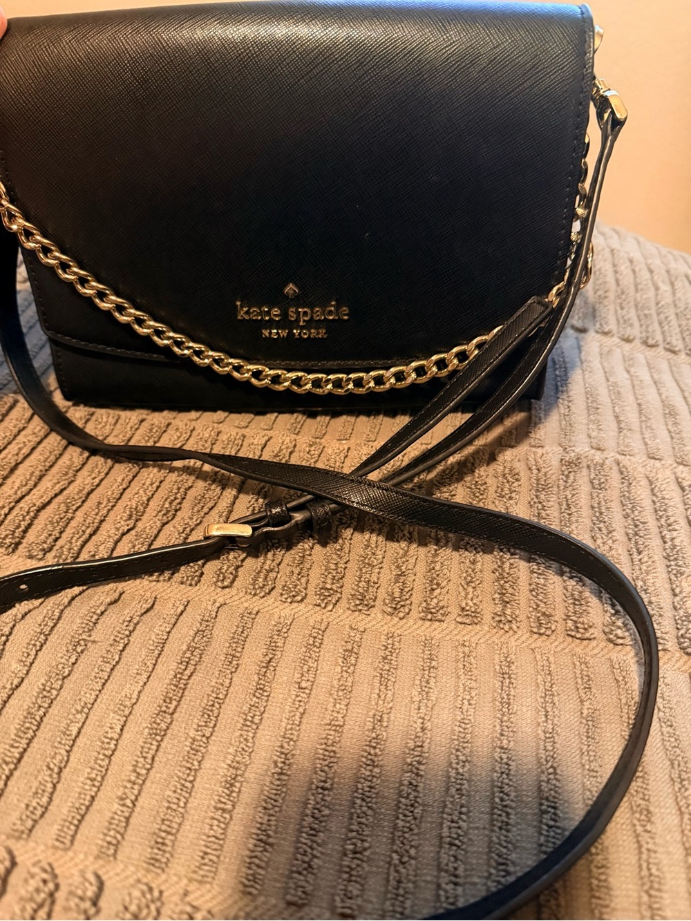 kate spade black leather crossbody with gold chain detail